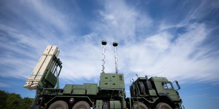 IRIS-T, дрони, снаряди – що в новому пакеті військової допомоги Німеччини Україні
