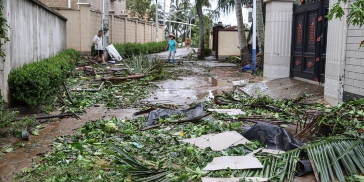 На півдні Китаю пронісся супертайфун «Яґі» (ФОТО)