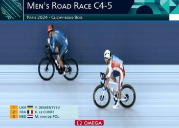 Українець Дементьєв виграв золото Паралімпіади-2024 у велогонці