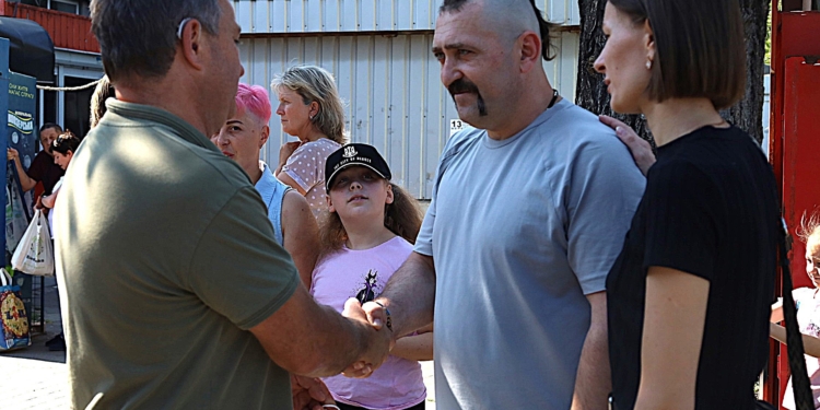 Захисники з Миколаєва разом з родинами відправились на відпочинок до Франції (ФОТО)