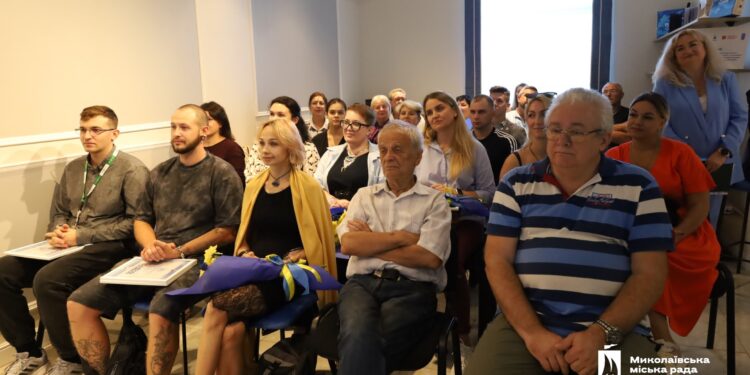 У Миколаєві нагородили містян, які попри війну розвивають туризм (ФОТО)