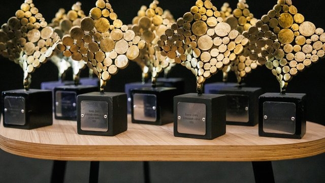 Фільм “20 днів у Маріуполі” став переможцем кінопремії “Золота Дзиґа”