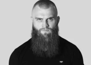 Нардеп-втікач Дмитрук агітує тепер в Грузії за проросійську партію олігарха Іванішвілі