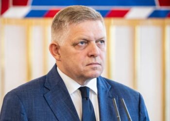 У Фіцо не стріляли – кулю надіслали у конверті