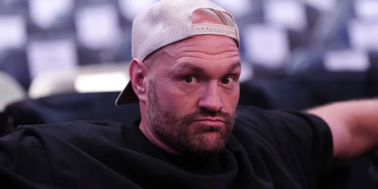 Розлючений і матюкається. Ф’юрі поставив на Джошуа у поєдинку проти Дюбуа – і програв 150 млн фунтів стерлінгів