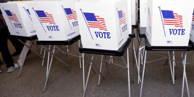 РФ із шкіри пнеться, щоб допомогти Трампу. Як задіяла ШІ