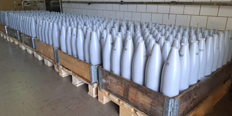 До України прибули боєприпаси, гроші на які зібрали пересічні мешканці Словаччини