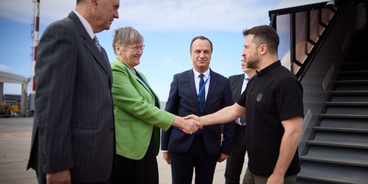 Зеленський вже в Хорватії – візьме участь у третьому саміті «Україна – Південно-Східна Європа» (ФОТО)