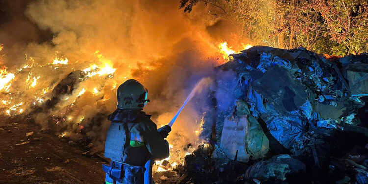 За добу на Миколаївщині – 3 пожежі, одна з яких – через російський ракетний удар