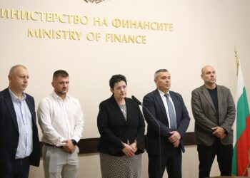 Болгарські фермери скасували протести після виплати частини так званої “української допомоги”