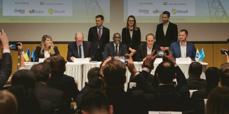 Після купівлі французьким мільярдером lifecell європейські партнери виділили $435 млн на відновлення телеком-сектору та покращення зв’язку