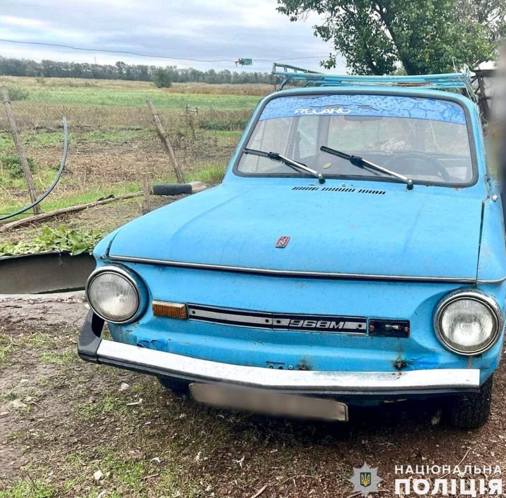 На Вознесенщині водій збив чоловіка задом "Запорожця" і втік (ФОТО) 4