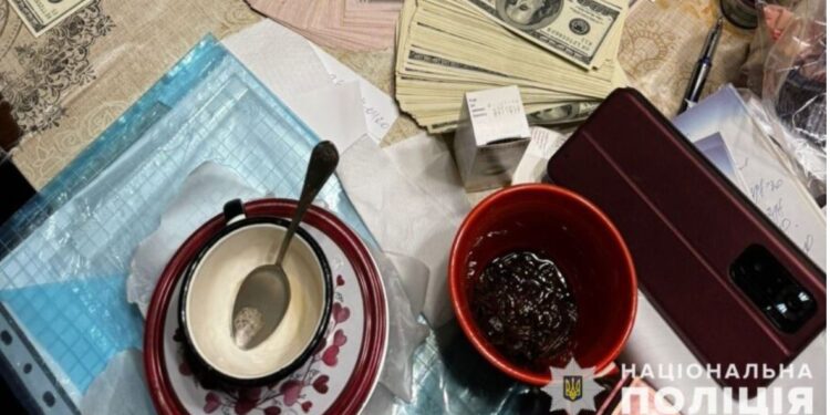 У Дніпрі взяли посадовця ТЦК – там клепали фіктивні довідки ВЛК (ФОТО)