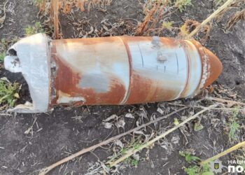 На Миколаївщині знищили бойову частину ворожої ракети з 300 кг вибухівки, яку нещодавно збила наша ППО (ФОТО)