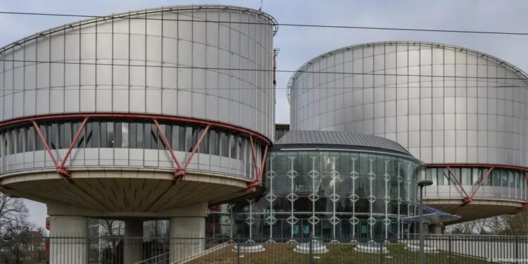 ЄСПЛ зобов’язав росію виплатити компенсації 107 особам та організаціям, оголошеним «іноагентами»