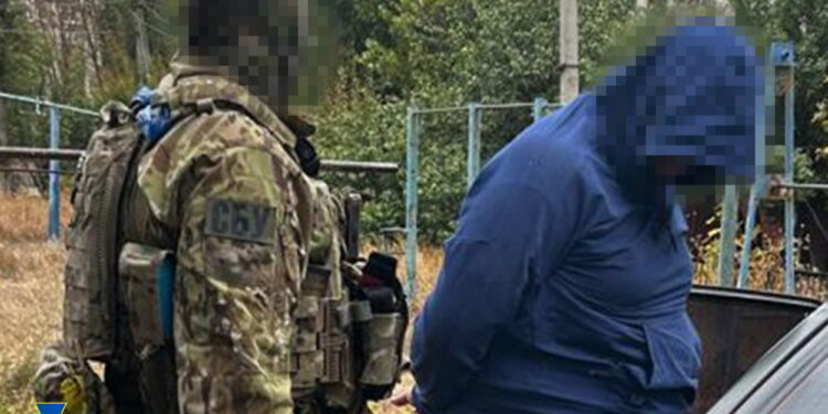 На Донеччині затримали агента фсб, який під виглядом волонтера ВПП ООН шпигував за оборонцями Покровська (ФОТО)