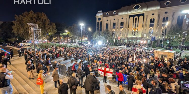 Опозиція Грузії вимагає повторних виборів під егідою міжнародної адміністрації (ФОТО)