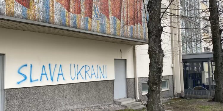 Фінляндія почала конфісковувати майно росії