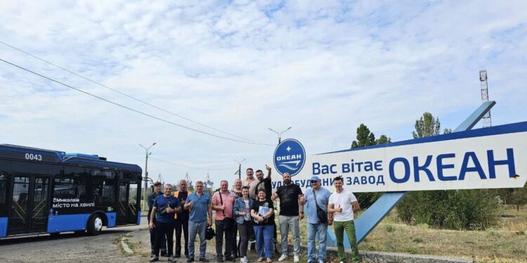 Миколаївському тролейбусу – 57 років