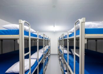 У Швейцарії модернізують 200 старих бомбосховищ