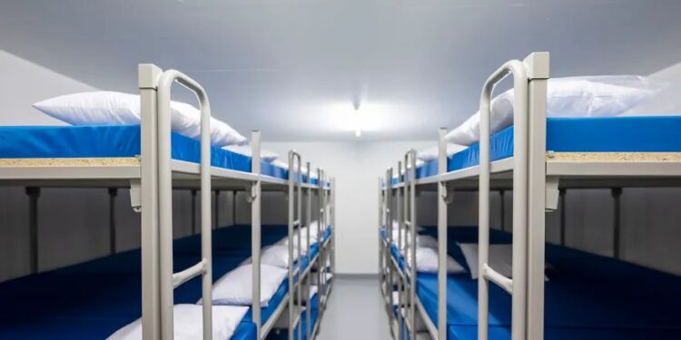 У Швейцарії модернізують 200 старих бомбосховищ