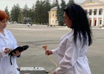 Пил з Каспію. Чи є він зараз в Миколаєві і Первомайську (ФОТО)