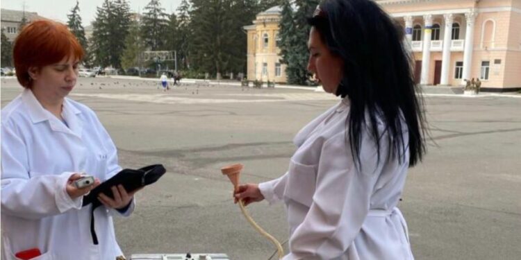 Пил з Каспію. Чи є він зараз в Миколаєві і Первомайську (ФОТО)