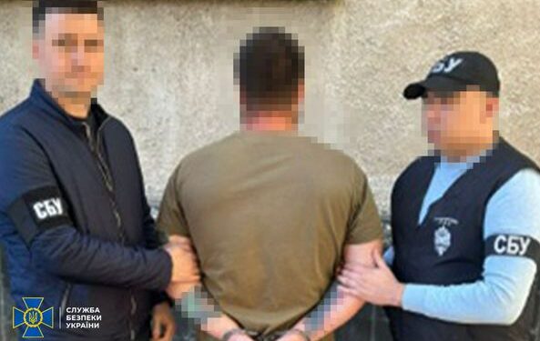 В Україні нейтралізували масштабну злочинну групу, яка заробила на ухилянтах понад 40 млн.грн. (ФОТО)