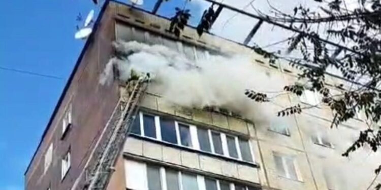 У Миколаєві на пр.Миру горіла квартира на 8 поверсі (ФОТО)