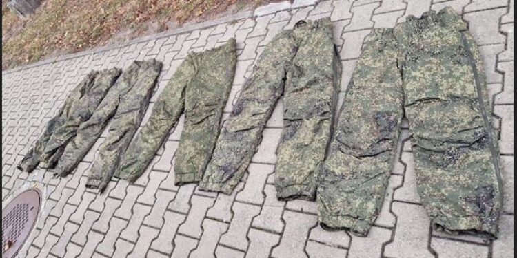 Литовські митники у вантажі з Калінінграду знайшли камуфляж і спрямували його в Україну