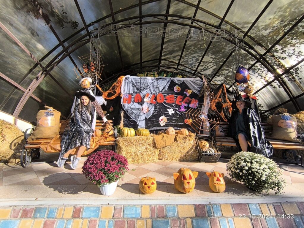 Геловін у Миколаєві – відкрився hand-made ярмарок «Happy Halloween» і готуються костюмовані екскурсії в зоопарку (ФОТО) 32