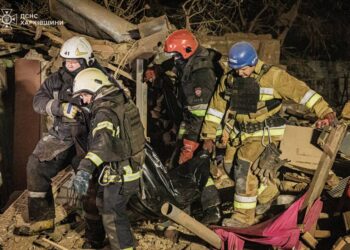 Наслідки нічних російських атак: у Харкові – 4 загиблих, у Києві – 5 постраждалих (ФОТО)