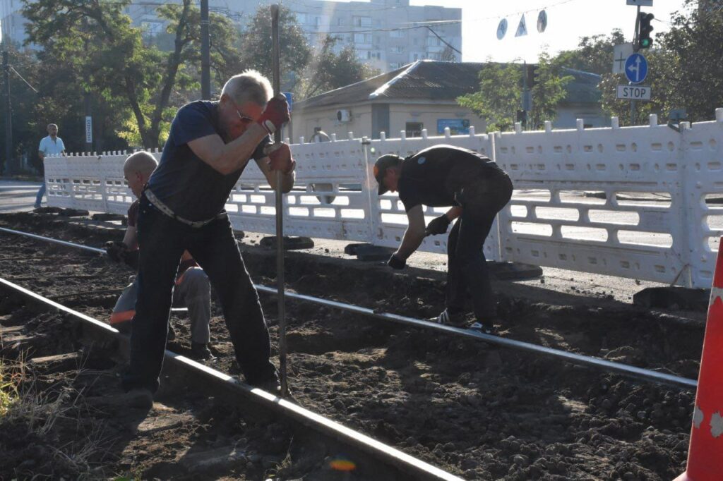 На перетині вулиць Садова та Ігоря Бедзая у Миколаєві сьогодні буде перекрито рух (ФОТО) 6