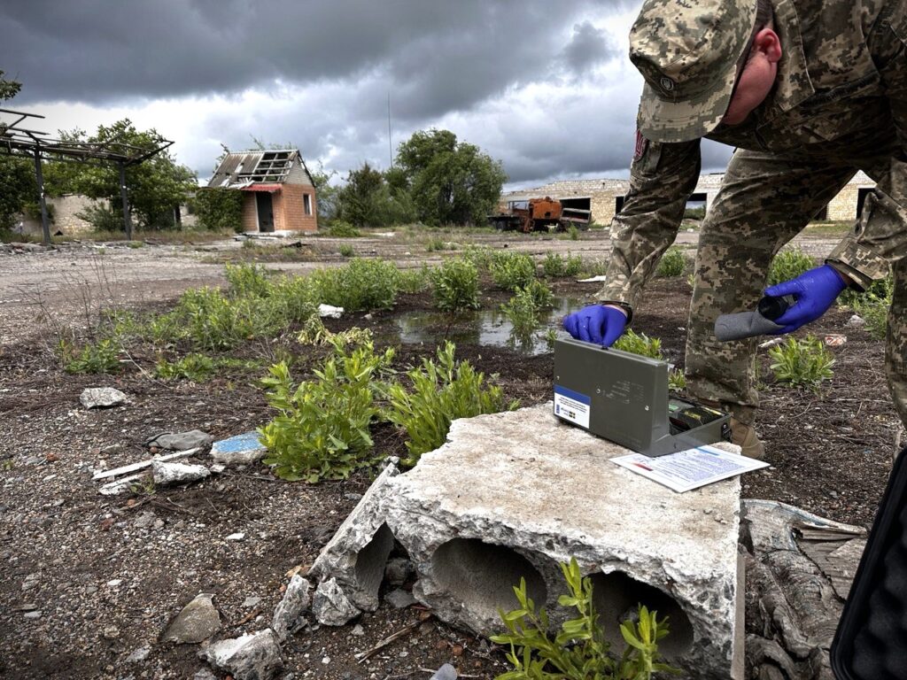 Снігурівка, Шевченкове та дно Інгульця – що знайшли військові екологи, які продовжують досліджувати грунт на де окупованих територіях Миколаївщини (ФОТО) 6