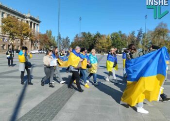 “Поверніть “123-тю” на південь” – у Миколаєві відбулась традиційна хода рідних бійців 123 бригади ТрО ЗСУ (ФОТО, ВІДЕО)