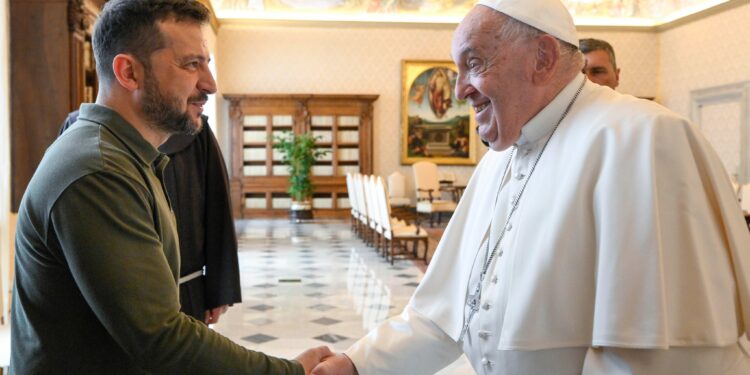 Зеленський зустрівся з Папою Римським  Франциском (ФОТО)