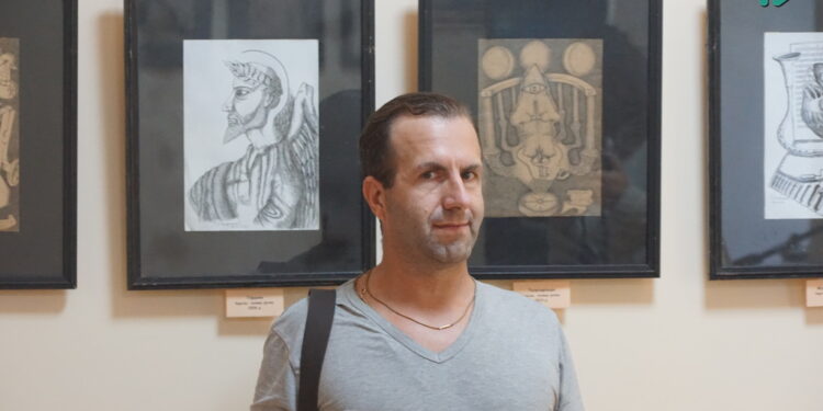 Наш Босх – у Миколаєві відкрилась виставка Олександра Комарницького (ФОТО)