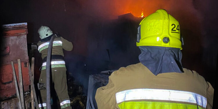 За минулу добу вогнеборці Миколаївщини ліквідували 6 пожеж, одна людина постраждала (ФОТО)