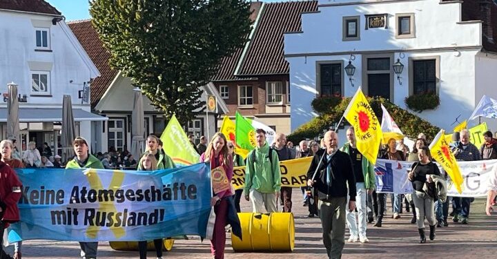 У Німеччині активісти протестували проти залучення «Росатома» до співпраці з місцевим заводом