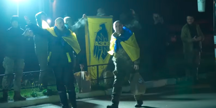 Зеленський підтвердив обмін полоненими: 95 захисників України повернулися додому (ВIДЕО)