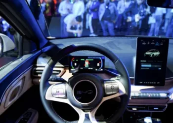 ЄС наважився на автомобільну війну з Китаєм, хоча німці були проти