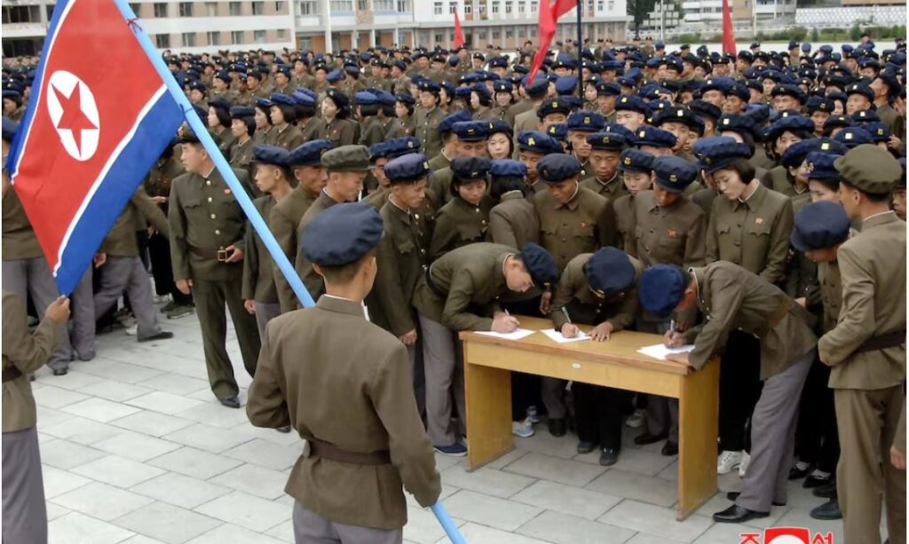 У КНДР заявили, що 1,4 млн. добровольців написали заяви в армію 4