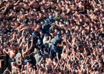 У КНДР заявили, що 1,4 млн. добровольців написали заяви в армію