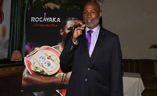 Легендарний Леннокс Льюїс назвав суперника, задля якого повернеться на ринг