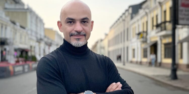 Мустафа Найєм знайшов нову роботу – знов бореться з корупцією, але вже не за наші гроші