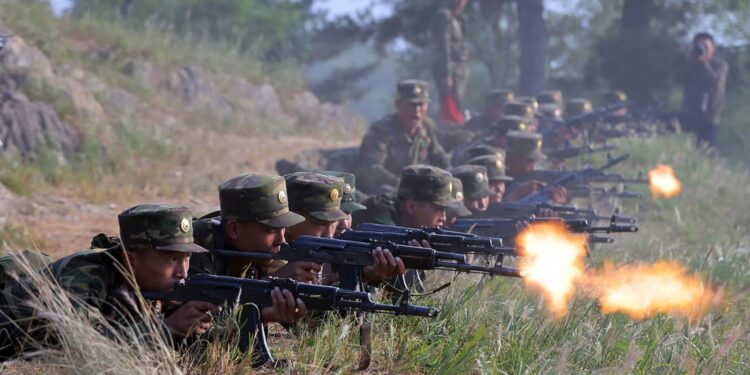 Глави МЗС 10 країн та ЄС заявили про роботу над «скоординованою відповіддю» щодо відправки солдат КНДР на війну проти України