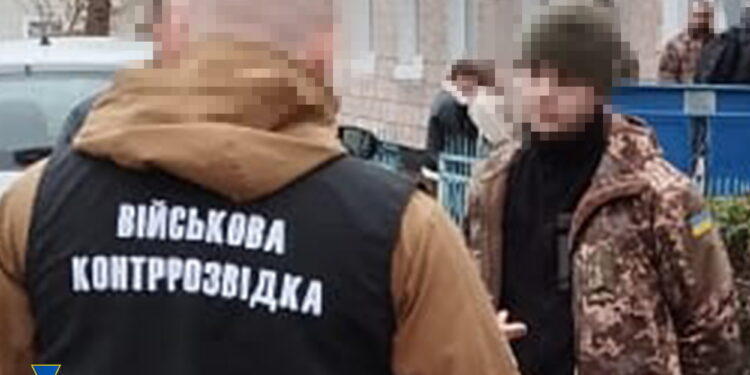 На Волині в ТЦК викрили ворога – зливав координати ЗСУ і наводив повітряні удари (ФОТО)