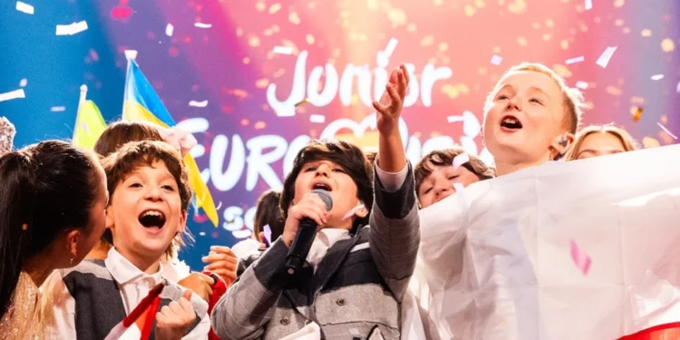 На Дитячому Євробаченні українець Артем Котенко став третім (ВІДЕО)