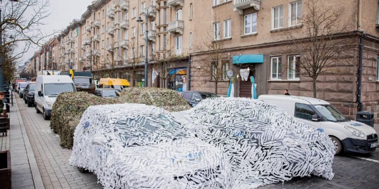 Зі столиці Литви до України відправлено Великий конвой із вантажами допомоги для бойових частин (ФОТО)