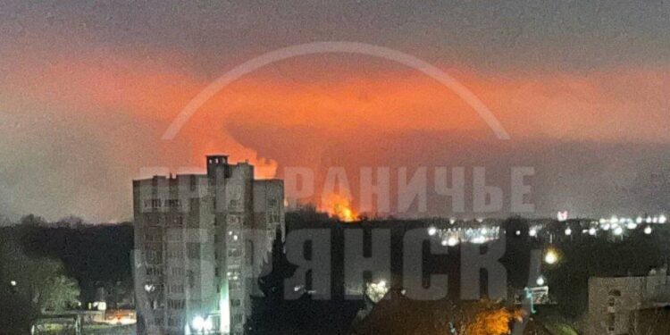 У російському Брянську теж горить – БпЛА атакували один з об’єктів (ВІДЕО)